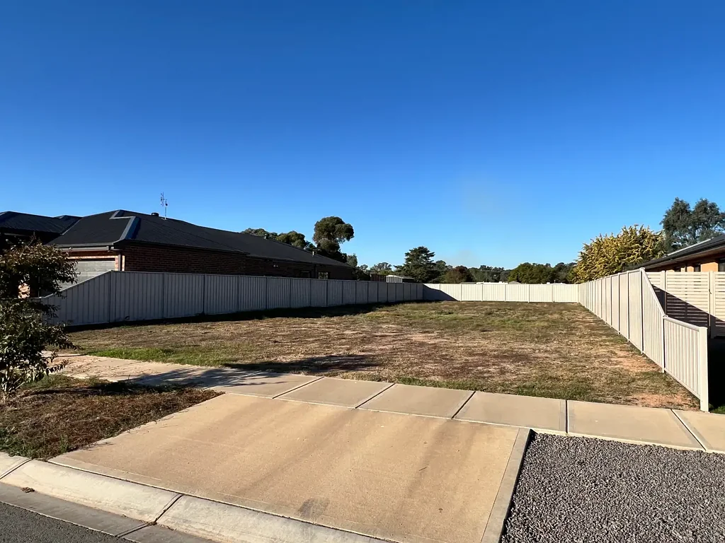 41 Senator Drive, Benalla, VIC 3672