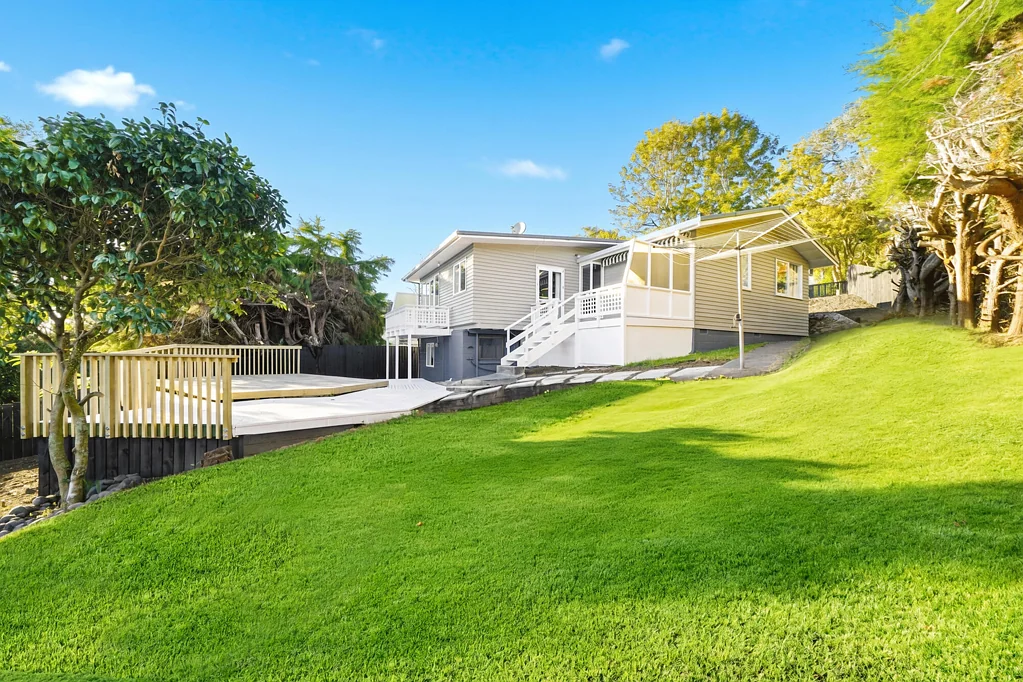 Northcross 4Zimmer Elevated Family Living on 693m² Freehold Site