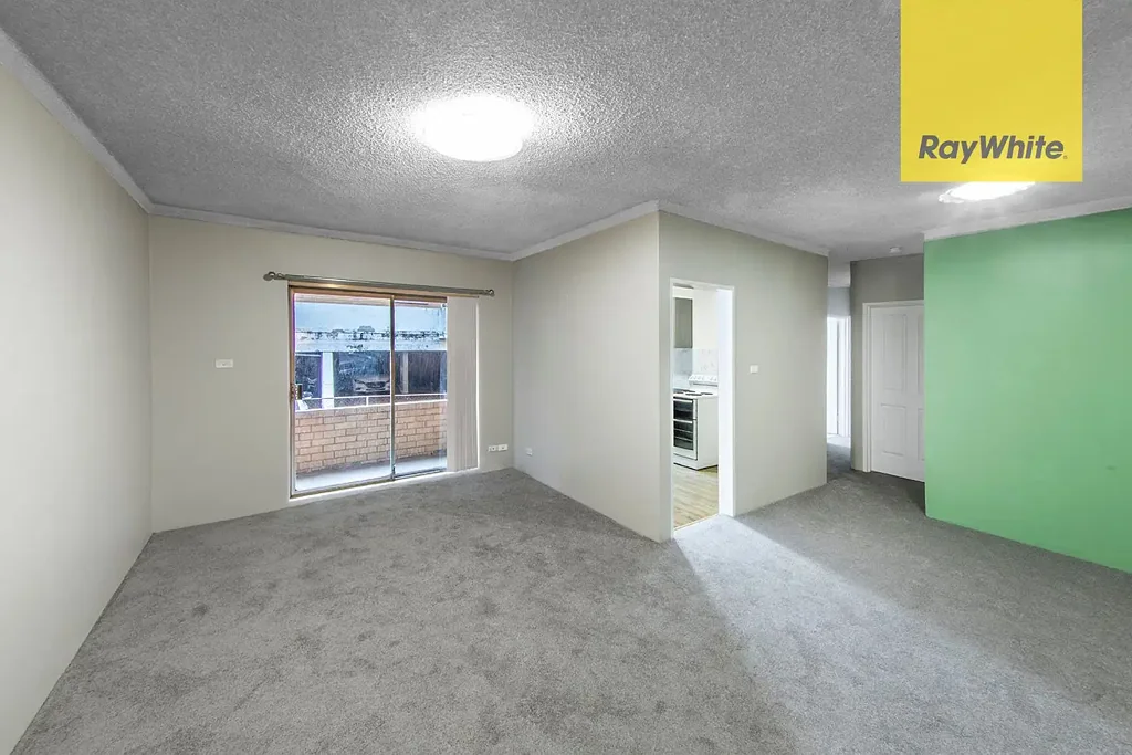 Beautifully Renovated Apartment