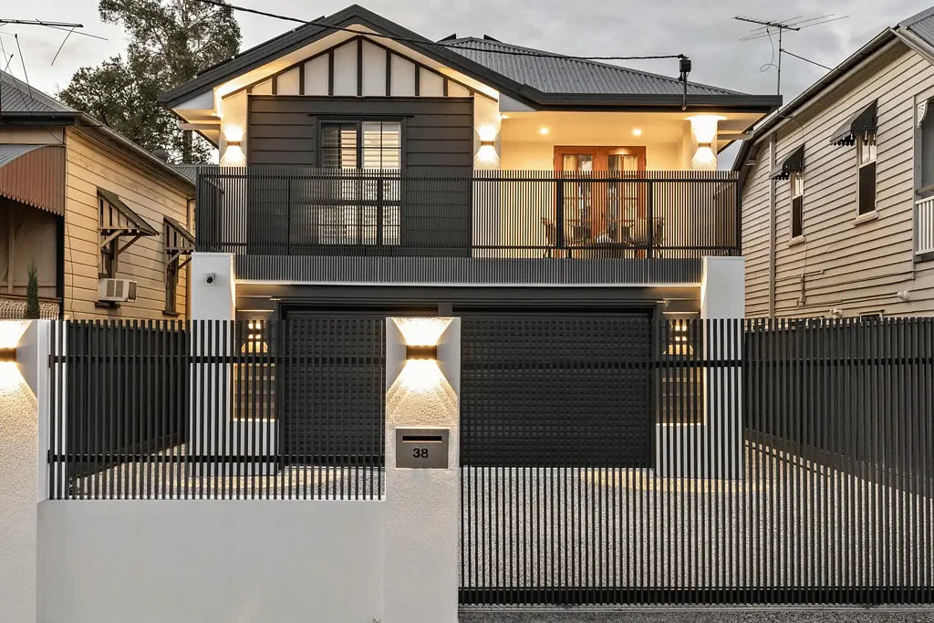 Hamilton 4房 生活方式地段与家庭奢华 Lifestyle Location and Family Luxury