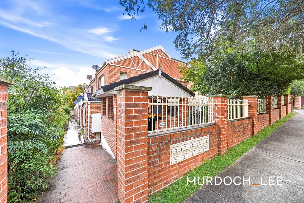 Well Positioned Multi Level Townhouse
