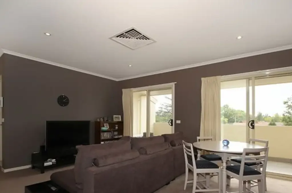 Lovely One Bedroom Apartment In City
