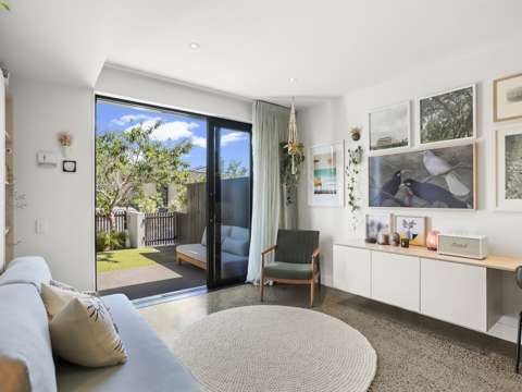 Hobsonville 2房  Now Under Contract
