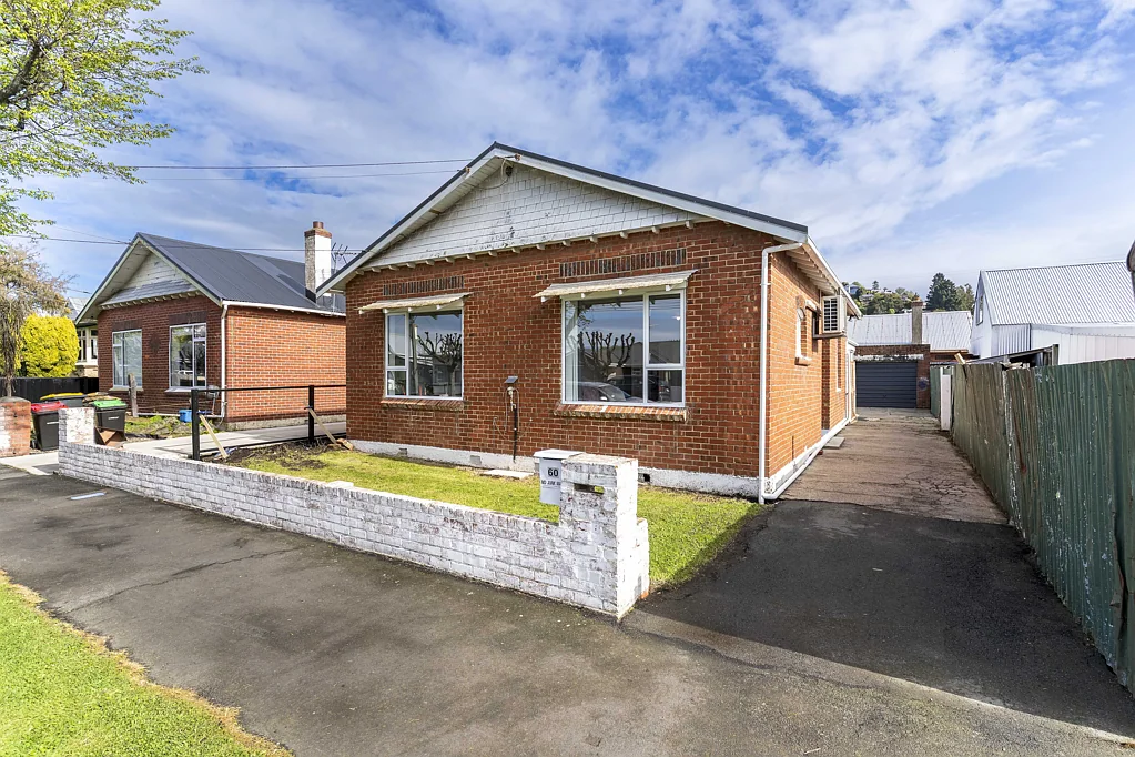 South Dunedin 3침실 More than meets the eye