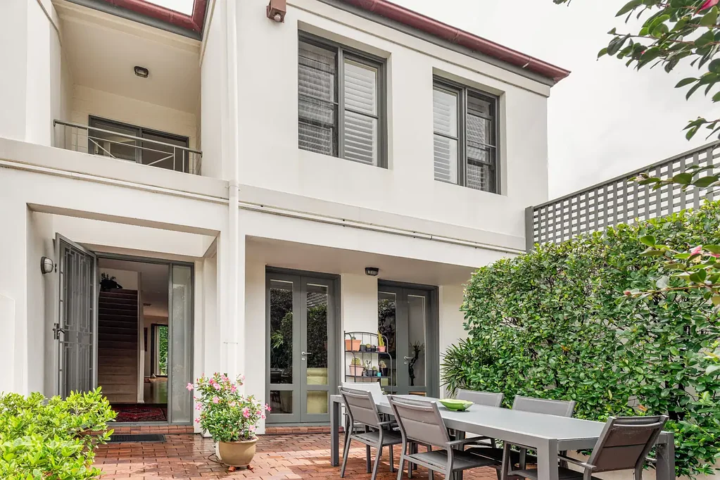 Terrace-like home in peaceful garden complex