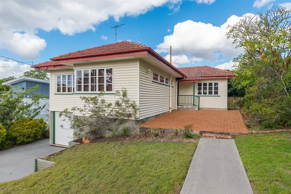 21 Walker Street, Coorparoo, QLD 4151