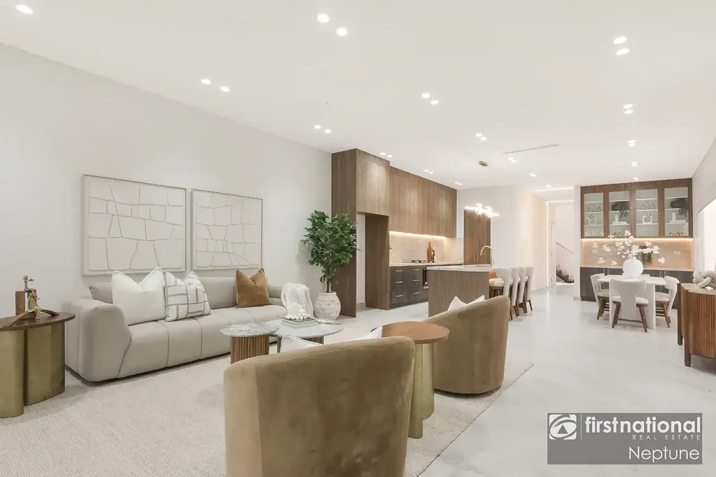 Wentworthville 5कमरा Modern Luxury Meets Family Comfort!