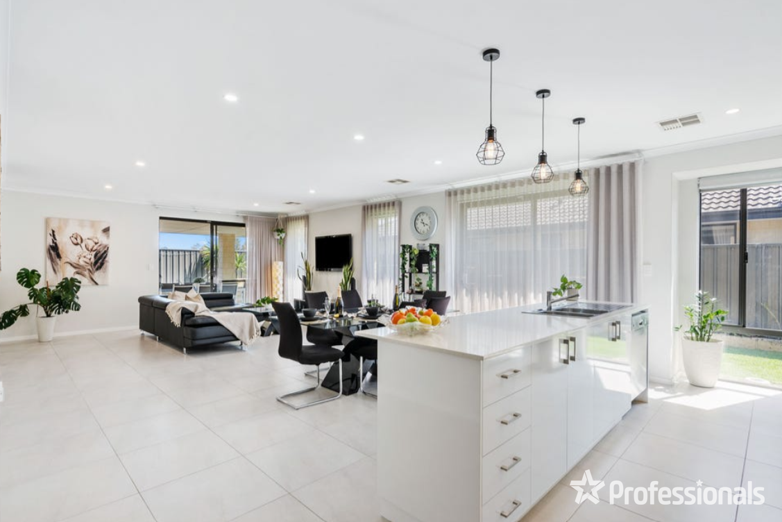 4 MELA WAY, LANDSDALE WA 6065, 0 habitaciones, 0 baños, House