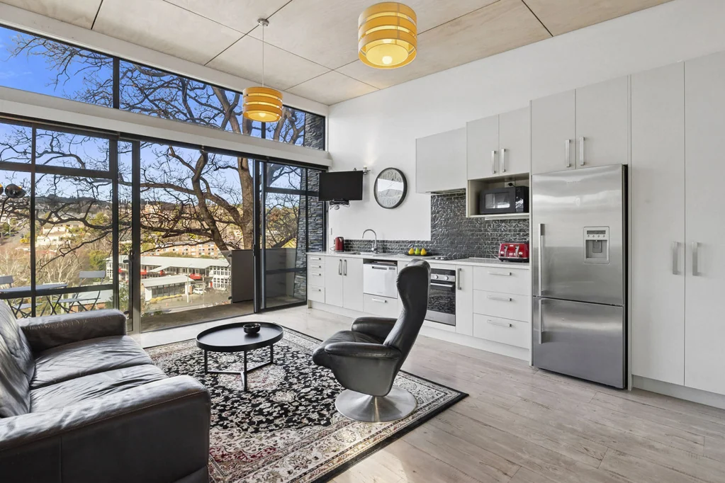 North East Valley 1Moenga Premium One-Bedroom Apartment with Strong Appeal