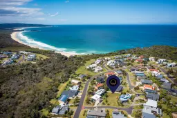 4 ALANNAH CL, Tura Beach