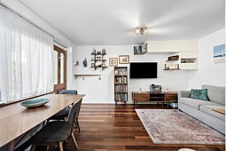 2/92-94 Charles Street, Abbotsford