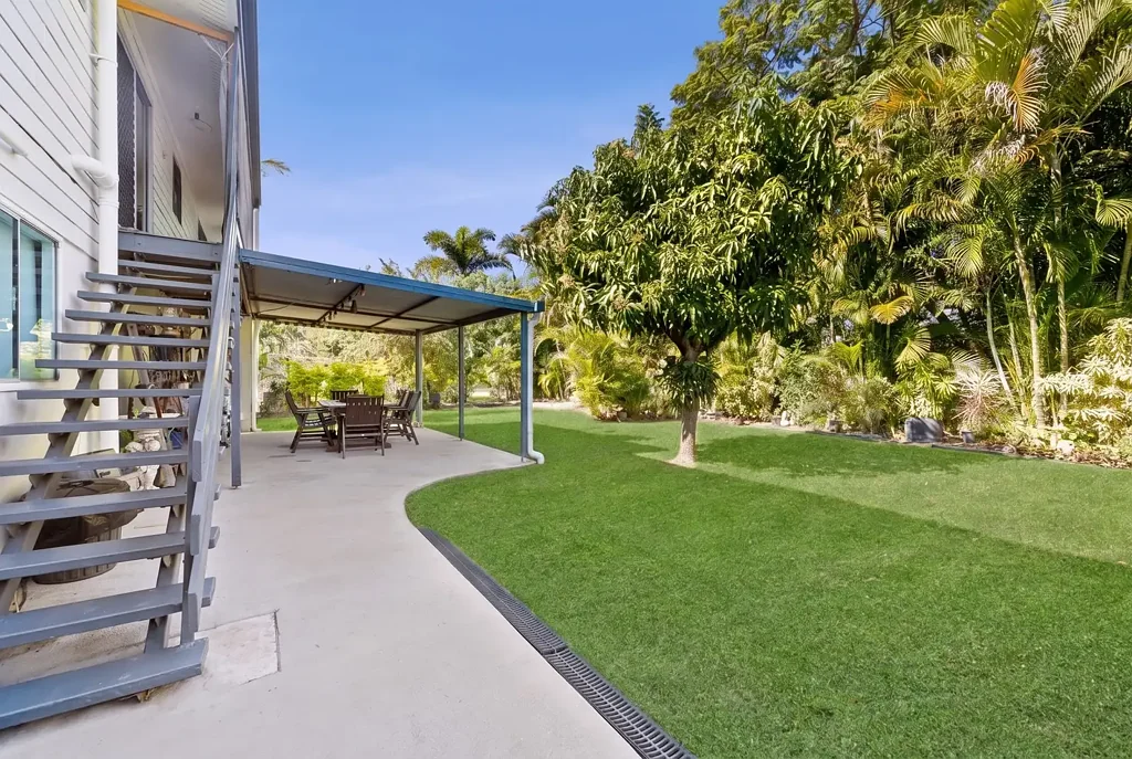 Blackwater 3कमरा Lovely Updated Family Home in a Private Setting, Huge Rumpus Room.