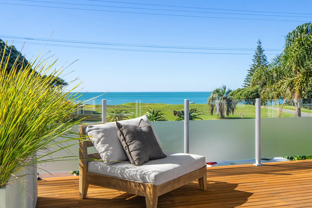 Wainui 4房  Coastal living at its best!