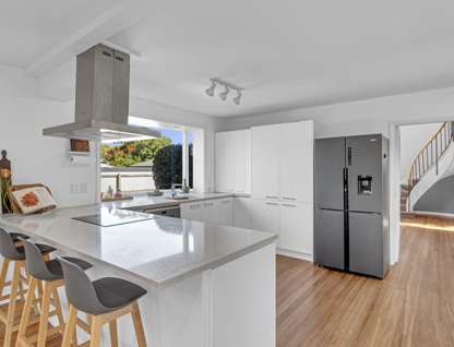 30 Bevington Street, Avonhead, Christchurch, Canterbury, 5房, 3浴, 独立屋