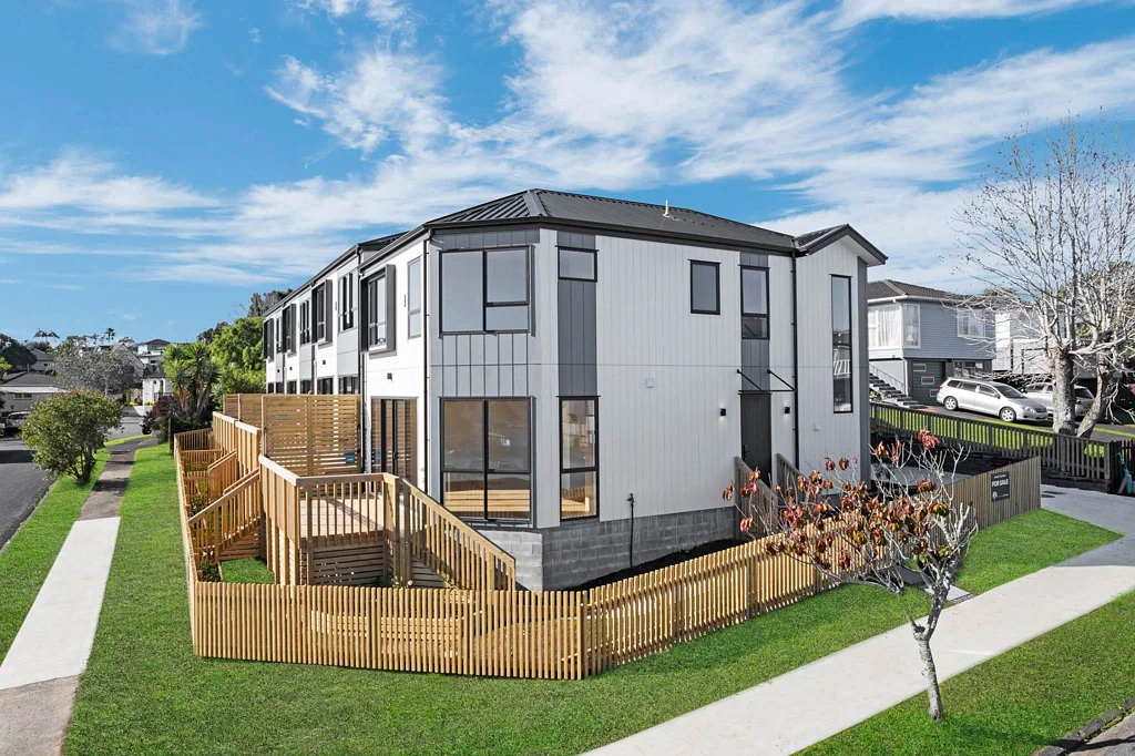 Bucklands Beach 3ห้องนอน Brand-New Sunny Home in Bucklands Beach
