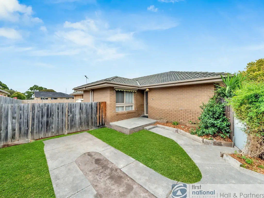 10 Nambour Road, Keysborough, VIC 3173
