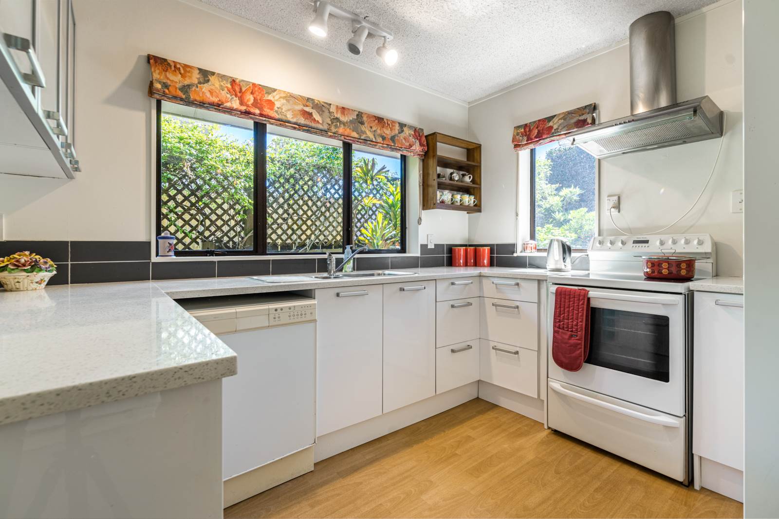 4/4 Fraser Road, Narrow Neck, Auckland - North Shore, 3房, 0浴