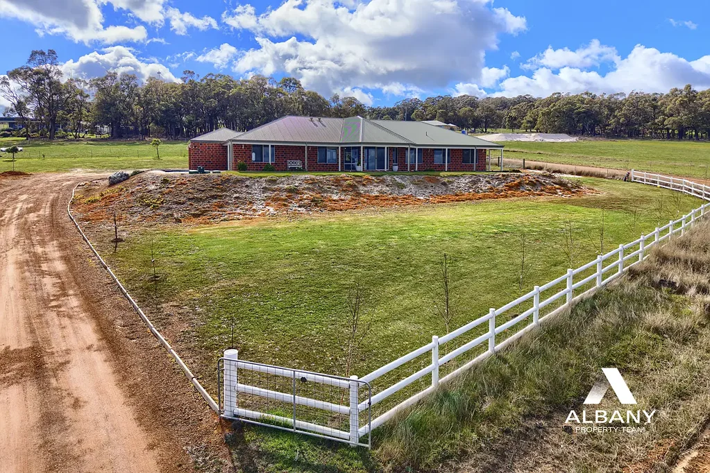 Mount Barker 4ਬੈੱਡਰੂਮ OUTSTANDING COUNTRY TO COAST LIFESTYLE