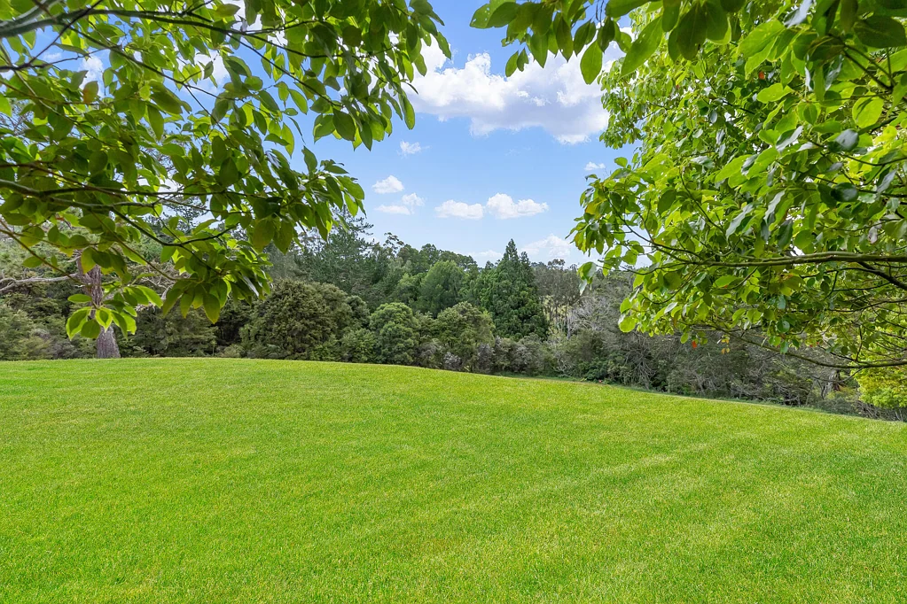 Coatesville Premium 2 Hectare Canvas - Central Coatesville