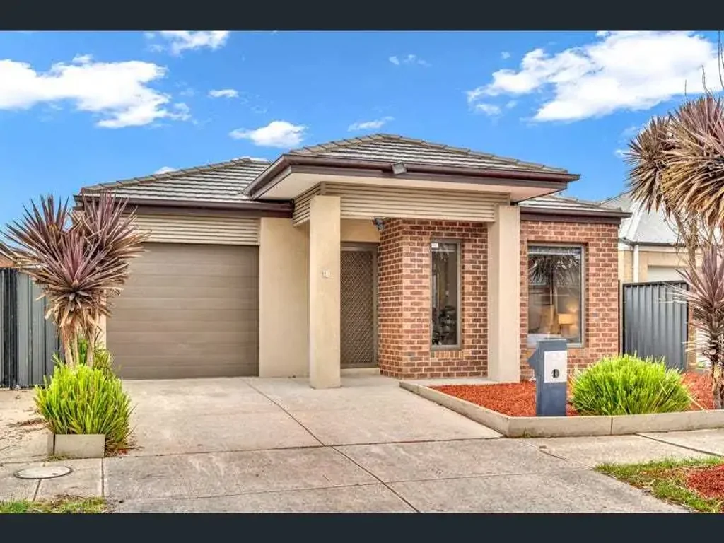 18 Woodgrove Street, Craigieburn, VIC 3064