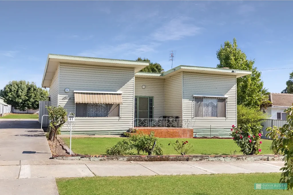 North Bendigo 3房  Prime Position, Endless Potential on 961m2