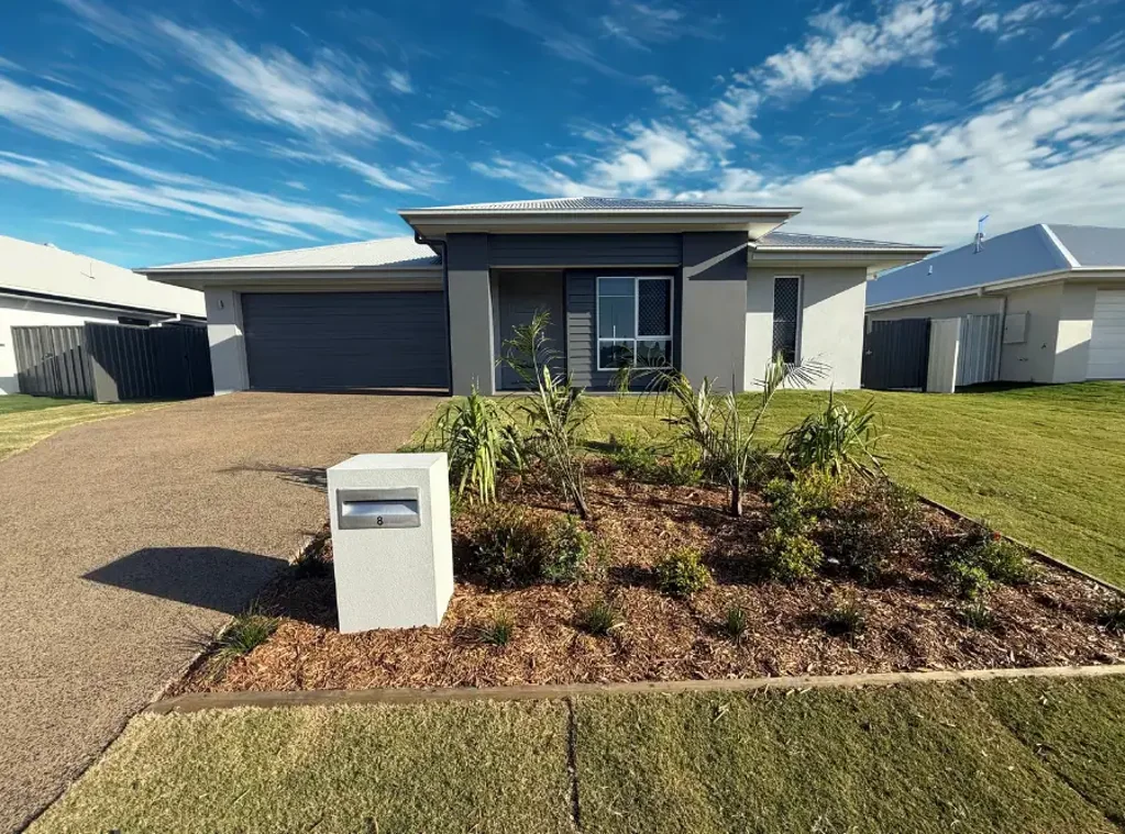 Brand New 4 Bedroom Home in Bargara for $800 Per week