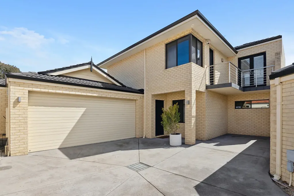 87C Oswald Street, Innaloo, WA 6018