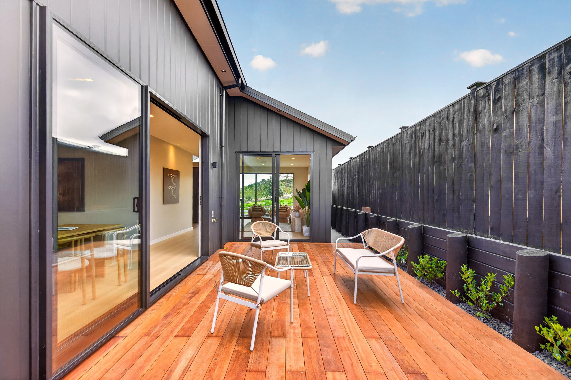 17 Tamaota Terrace, Wainui, photo 5