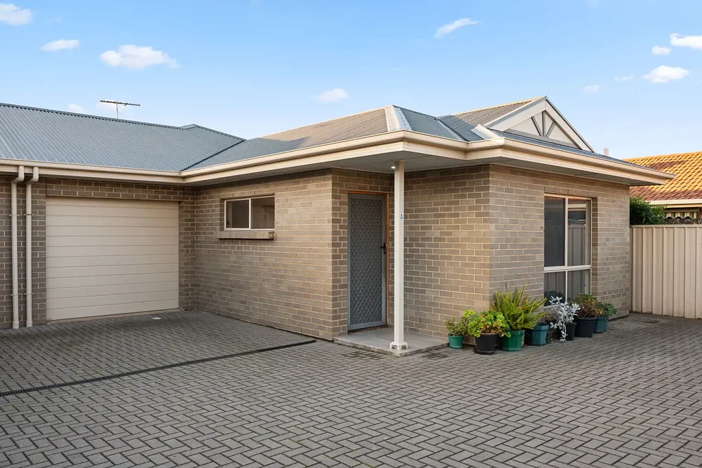South Plympton 3Moenga Modern, Move-In Ready & Made for Easy Living.