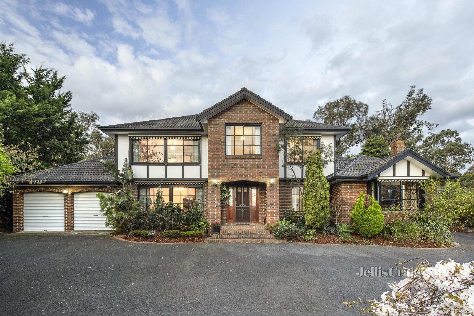 6 HUNTINGFIELD CT, ELTHAM VIC 3095, 0 Bedrooms, 0 Bathrooms, House