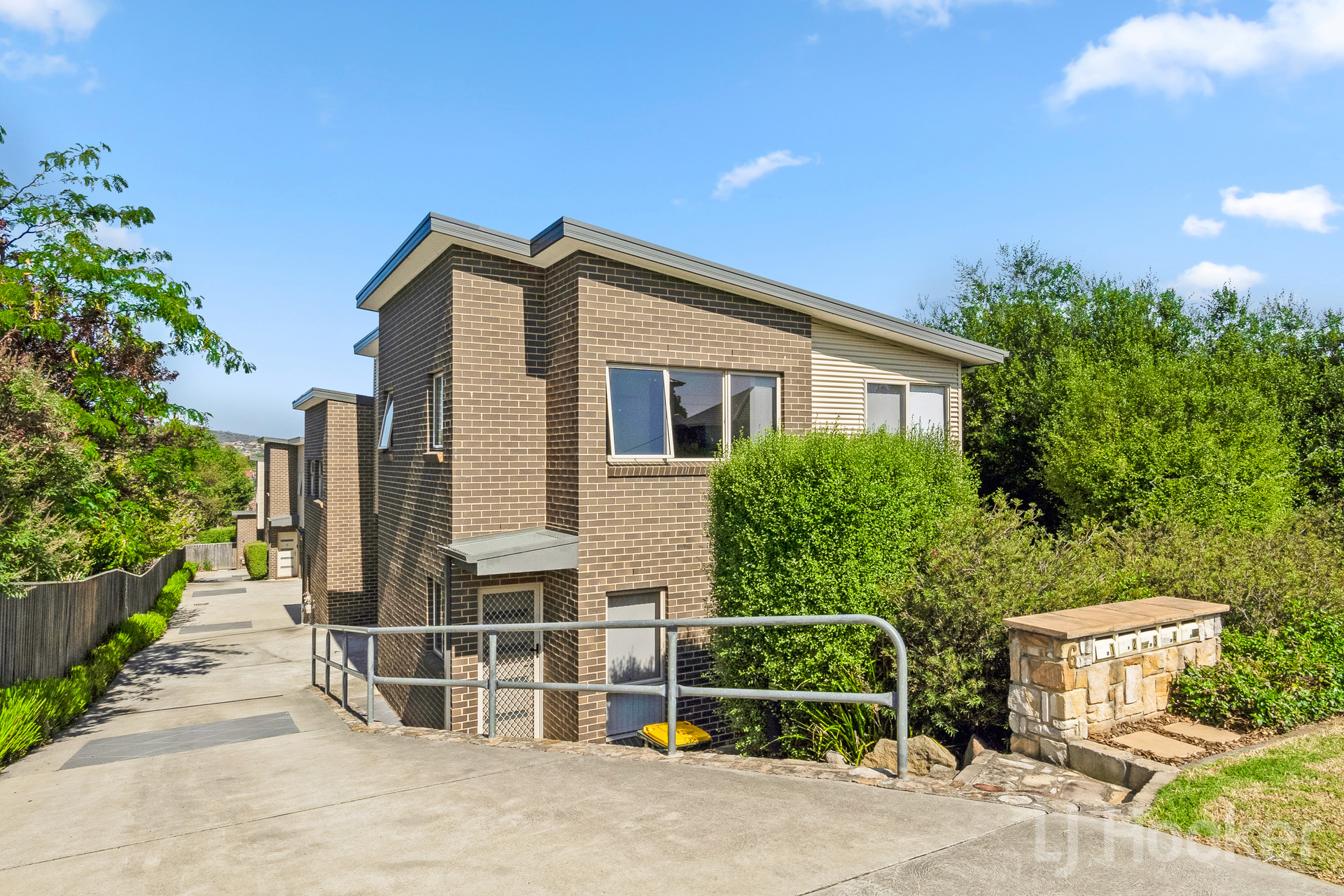 UNIT 2 6 O'NEILL ST, QUEANBEYAN EAST NSW 2620, 0 ห้องนอน, 0 ห้องน้ำ, Townhouse