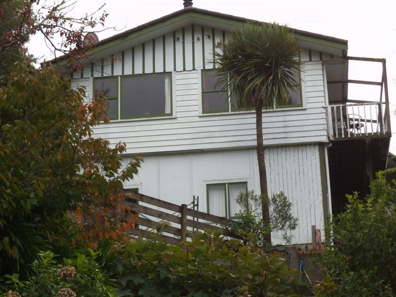 8 Wyndham Road, Pinehaven, Upper Hutt, 3 રૂમ, 1 બાથરૂમ