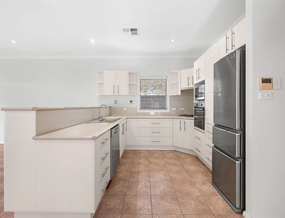 4/323A Windsor Street, Richmond, Outer Western Sydney, 3 રૂમ, 2 બાથરૂમ, House
