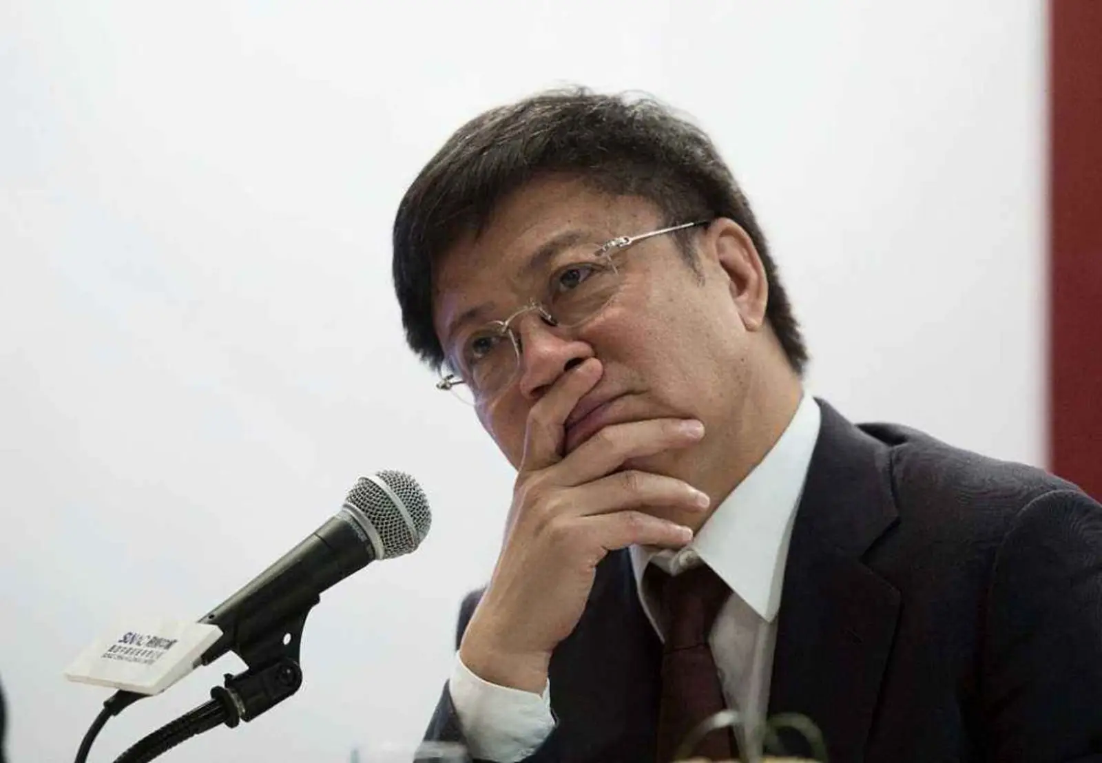 贾跃亭的“放弃”：从一片羽毛不愿失去到主动出局