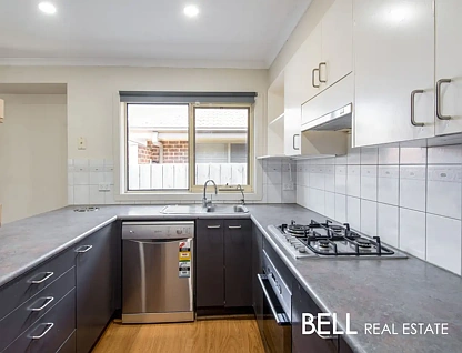 2/15 Wattletree Road, Ferntree Gully, VIC 3156, 2房, 1浴, 整租排房