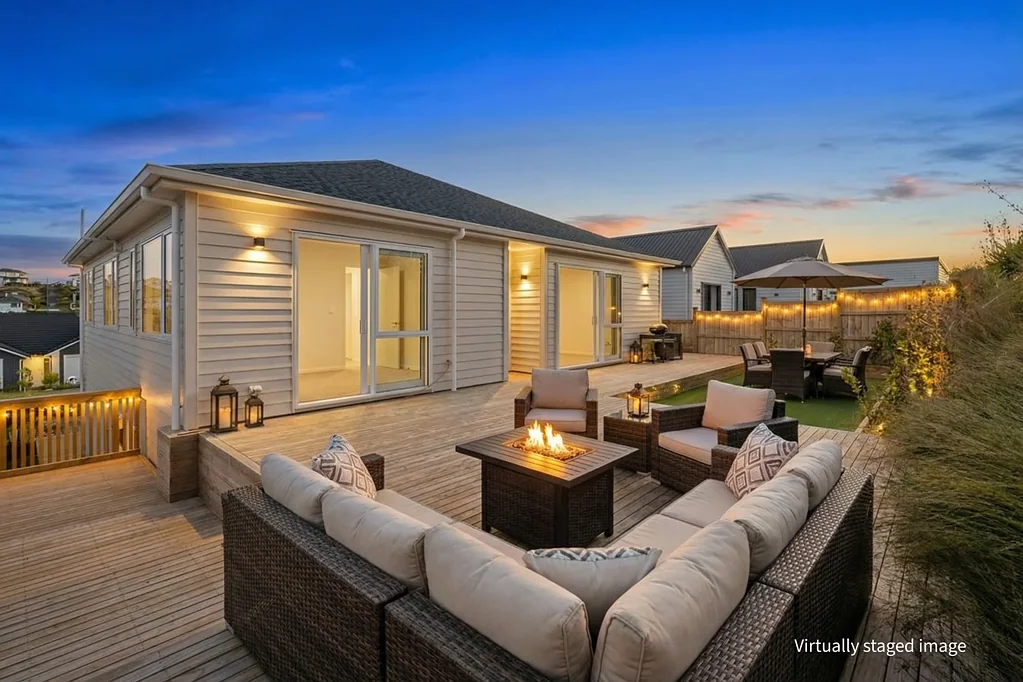 Millwater 5कमरा Timeless Elegance, Designed for Family Living