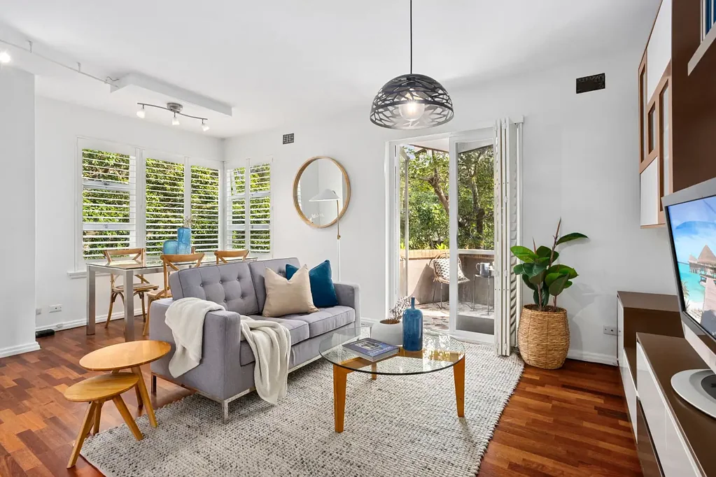 Cremorne 2 Bedroom Effortless apartment living in a prime Cremorne location with first-come, first-served resident parking