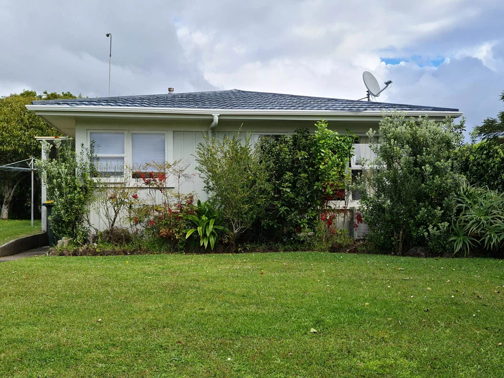 Spacious unit in a Prime Location