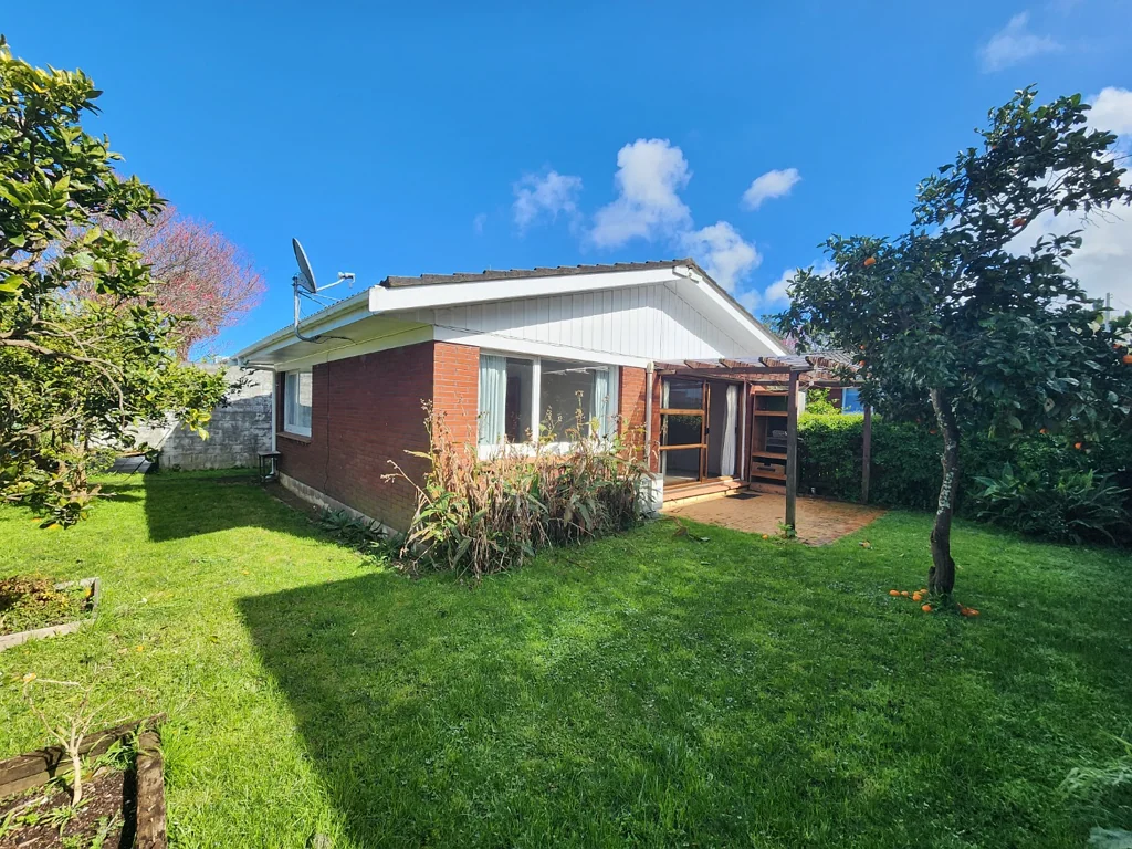 Freestanding two bedroom home