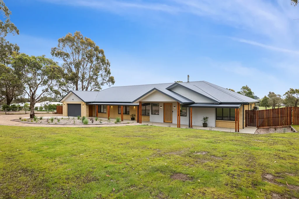 72 Kings Cove Boulevard, Metung, VIC 3904