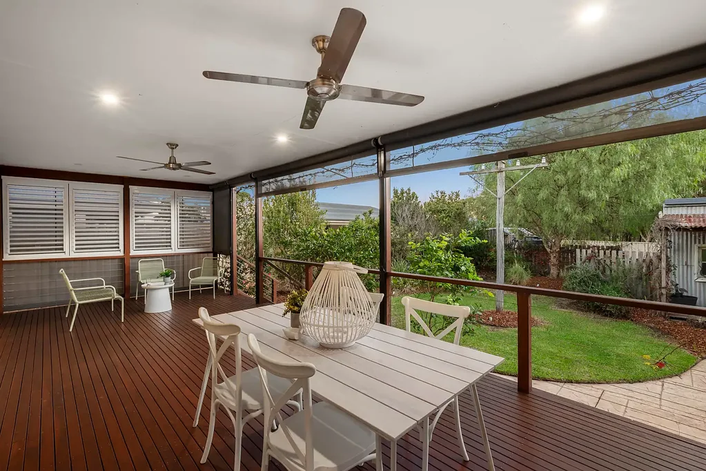 Warners Bay 3Zimmer Quality at Every Turn and Direct Rear Access into Nature Reserve