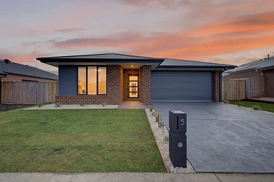 Traralgon 4Habitaciones Brand New Luxury Living with 7-Star Energy Efficiency