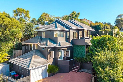 Kohimarama 3 Bedroom Outstanding Value with Superb Views