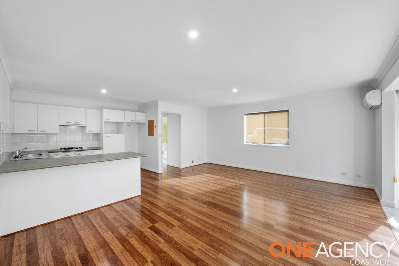 UNIT 6 50-52 KARALTA RD, ERINA NSW 2250, 0 habitaciones, 0 baños, Townhouse