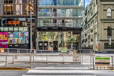 Melbourne 1 Bedroom CLOSING DATE SALE (UNLESS SOLD PRIOR) MONDAY 10TH AUGUST 5:00PM