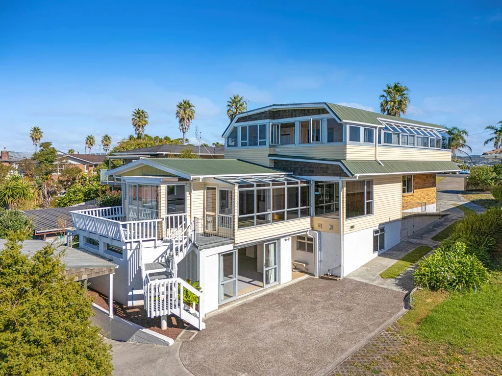 189 Hibiscus Coast Highway, Red Beach, Rodney, Auckland