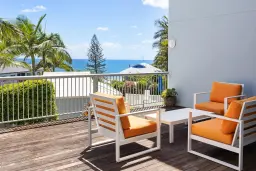 2/59 Coolum Terrace, Coolum Beach