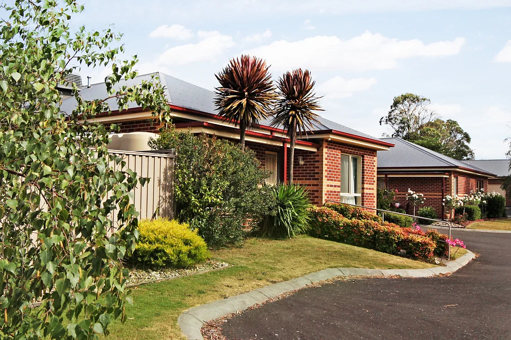 3/128 Barry Street, Romsey, VIC 3434