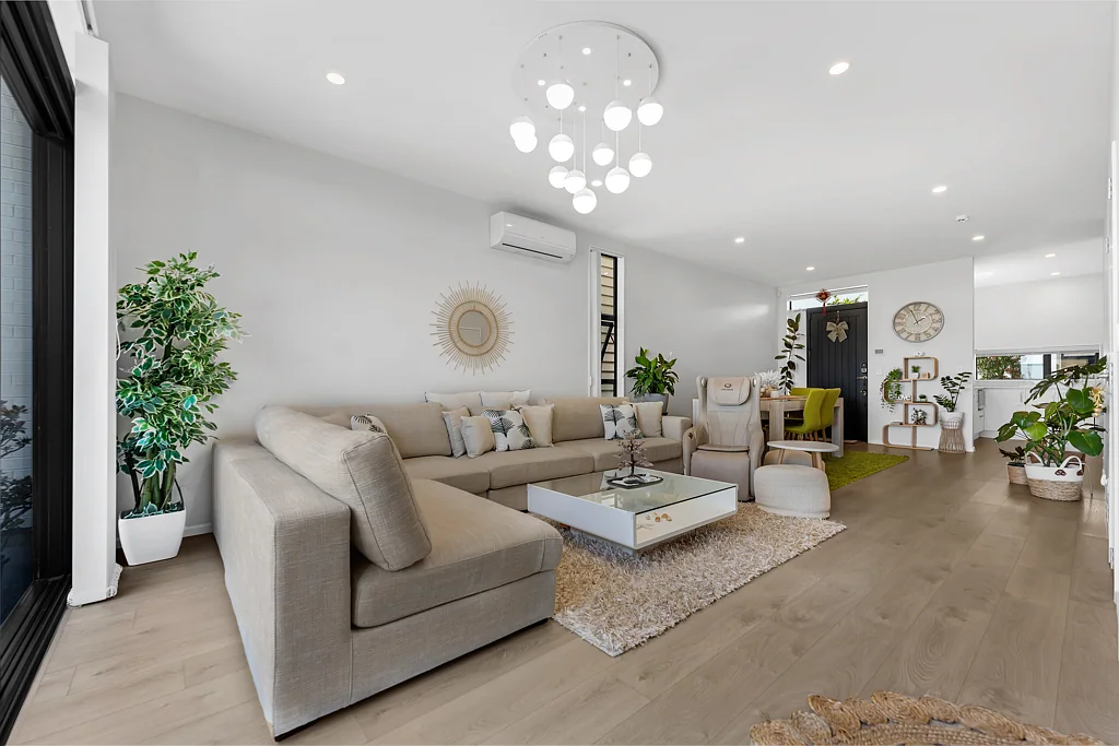 9 Battalion Drive, Papakura, Auckland