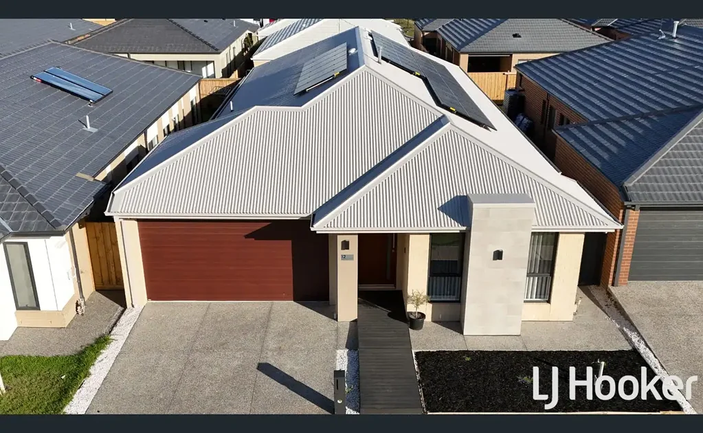 Slash Your Power Bills! 4BR Luxury with Massive 11.5kW Solar & Double Glazing